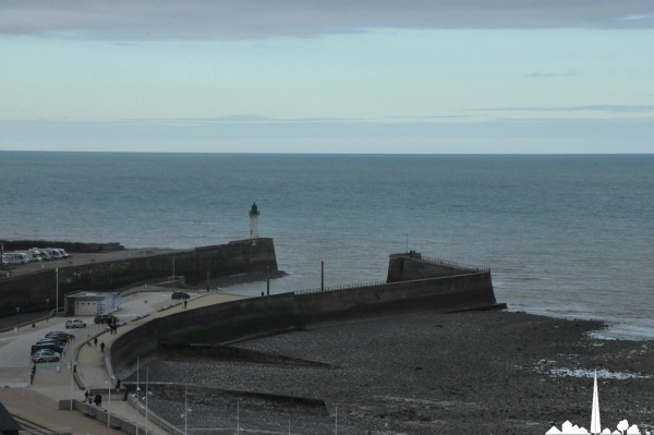 Saint-Valery-en-Caux - Vue depuis le mémorial Coste et Bellonte